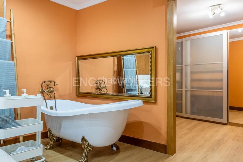 Foto 09e240d8-592d-4017-8faa-ff10d0a28fb0. Casa amb calefacció a Écija