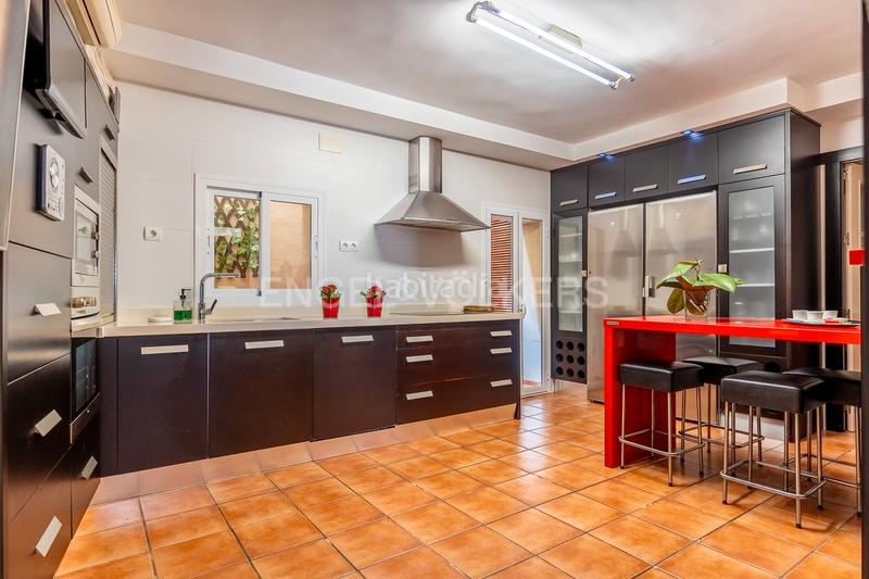 Foto 82b1d51c-0c6d-4c19-86b7-7da4c27ca9e9. Casa amb calefacció a Écija