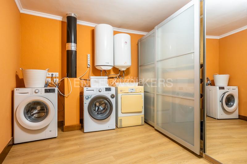 Foto b93a6523-fae0-45a0-b66d-2d819814e118. Casa amb calefacció a Écija