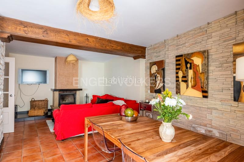Foto e7f31676-4a99-4caf-968a-99461aa36ec9. Casa amb calefacció a Écija
