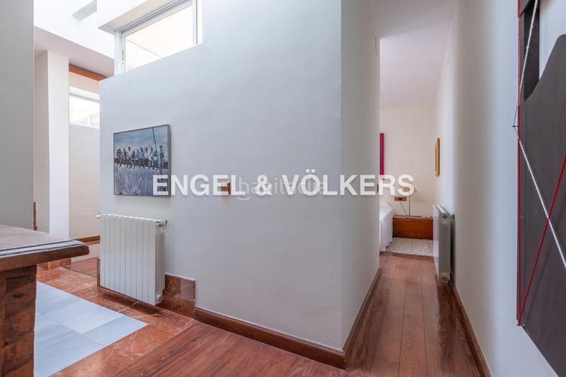 Foto 084b1170-84cb-4c1d-af3c-d6760677b054. Àtic amb calefacció a Arenal - Museo Sevilla