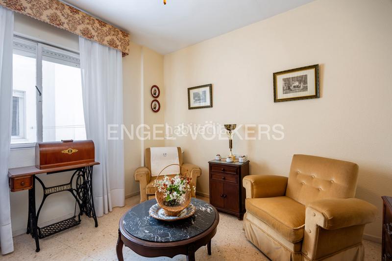 Foto 61acb5e5-1941-4be4-84e3-e8801de58d47. Apartament amb calefacció a Centro-Calzada-Cabo Noval Sanlúcar de Barrameda