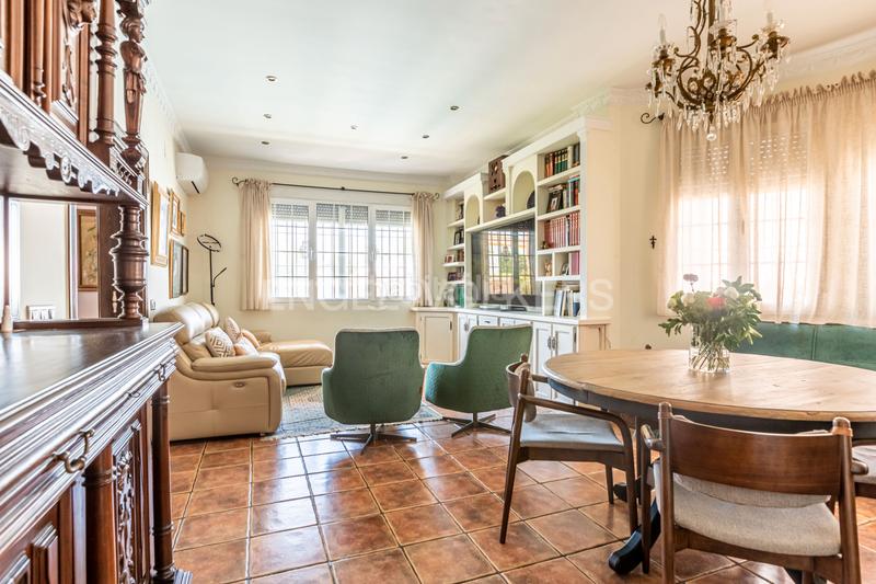 Foto 241edd2c-f0d8-4531-b405-2c8f428e8532. Casa amb calefacció aparcament piscina a Consolación Utrera