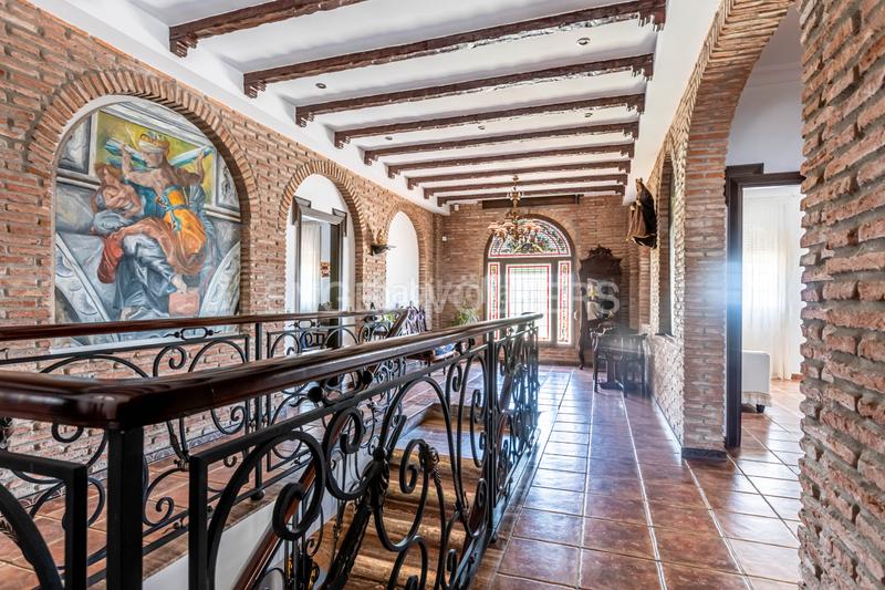 Foto 24beb836-45e3-4138-b4b2-39b8f7519e3b. Casa amb calefacció aparcament piscina a Consolación Utrera