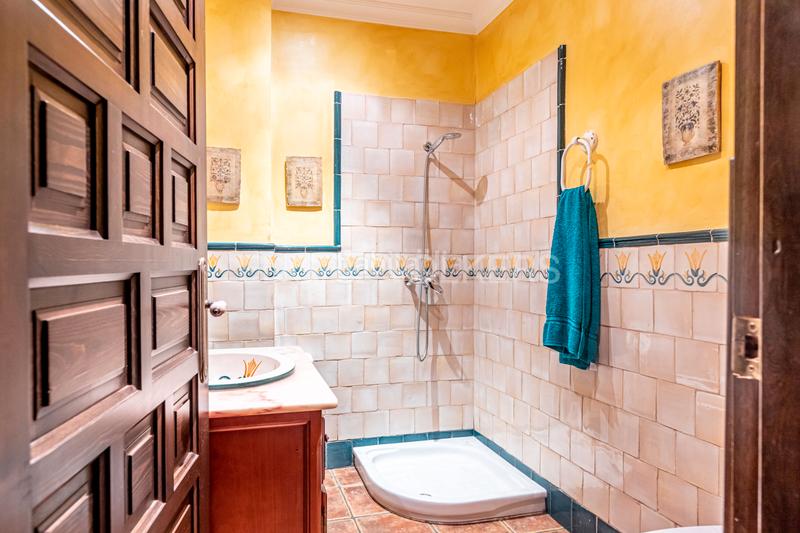 Foto 2ac939d2-8f28-49c4-9aa7-3b8ded7c9012. Casa amb calefacció aparcament piscina a Consolación Utrera