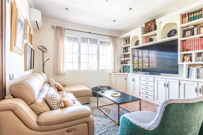 Foto 557b1719-8956-40a7-93ba-91d81cc17703. Casa amb calefacció aparcament piscina a Consolación Utrera