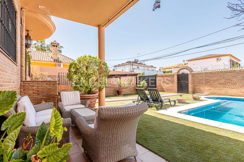 Foto cacb340d-fe18-431c-8ac4-6ee14f95f5da. Casa amb calefacció aparcament piscina a Consolación Utrera