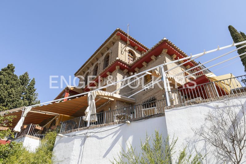 Foto 2f5eb62b-f9e2-4941-9d9d-89f2e0dfab00. Masia amb calefacció aparcament a San Matías - Realejo Granada