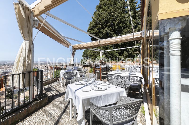 Foto 335c743f-09b0-49f6-af4e-cfe3b157a45d. Masia amb calefacció aparcament a San Matías - Realejo Granada