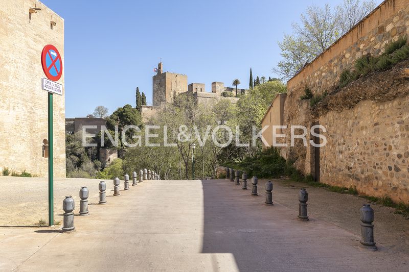 Foto 6a025496-fb7b-40bb-a7a1-5a4e1326d32e. Masia amb calefacció aparcament a San Matías - Realejo Granada