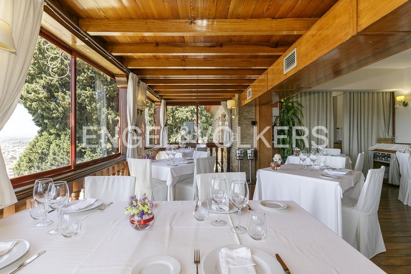 Foto 867833f1-d726-4219-be4d-8b5b35a5e10c. Masia amb calefacció aparcament a San Matías - Realejo Granada