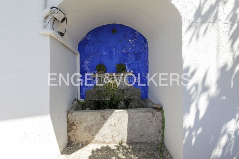 Foto bc78f533-3f3b-48ea-9e40-7513762388c0. Masia amb calefacció aparcament a San Matías - Realejo Granada