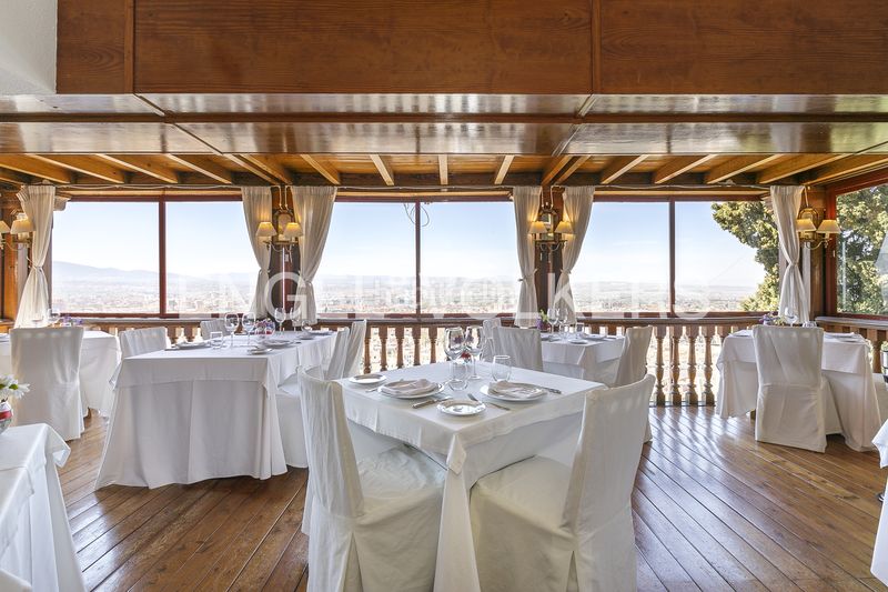 Foto c43a9283-8745-47c2-b726-ae3f90793790. Masia amb calefacció aparcament a San Matías - Realejo Granada