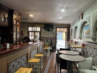 Maison à San Bartolomé. Edificio completo en el casco antiguo de sevilla, ideal para inv