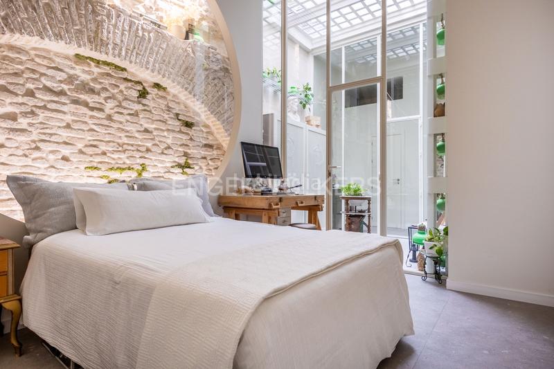 Foto b8aca09c-8b50-4baa-94b1-e1ab115d2e32. Rent apartment with heating parking in Triana Casco Antiguo Sevilla