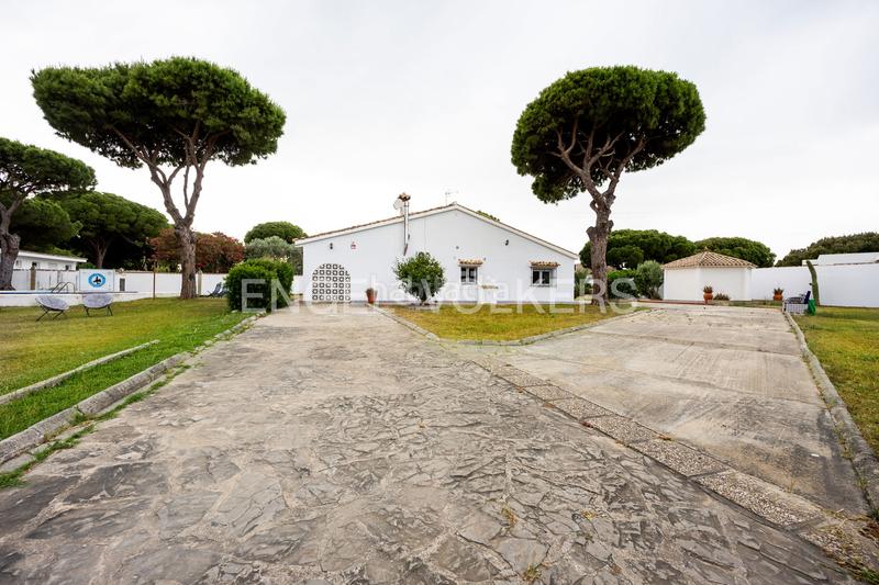 Foto 4dab99d7-b80f-455a-9d56-ba0f0cb6e27b. Casa con riscaldamento parcheggio piscina in Las Lagunas - Campano Chiclana de la Frontera