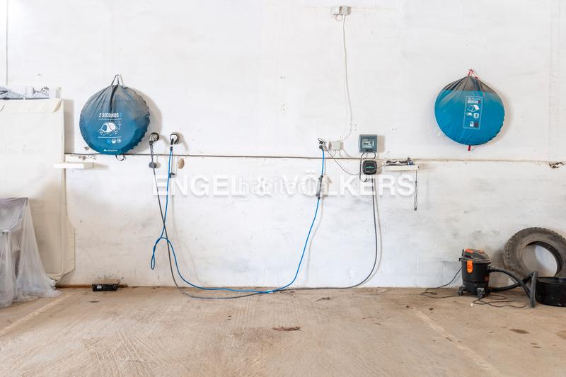 Foto 19a2ab09-2f8a-4e0a-8707-49c42a3b655e. Masía exclusiva finca con gran potencial , ideal para proyecto residencial, turístico o agrícola y cerca de la costa gadi en Puerto Real