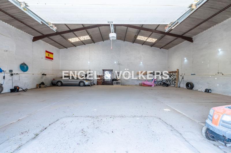 Foto fa8e4ce2-b5be-4b15-9ac4-cd8ad7d47410. Masía exclusiva finca con gran potencial , ideal para proyecto residencial, turístico o agrícola y cerca de la costa gadi en Puerto Real