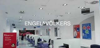 Location Appartement à San Pablo. Local comercial de 258m2 en luis montoto