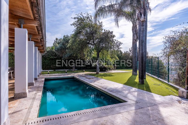 Foto e079317a-ecf0-499f-9068-ddea730d7840. Casa exclusivo oasis de lujo con piscina privada , sevilla en Gelves