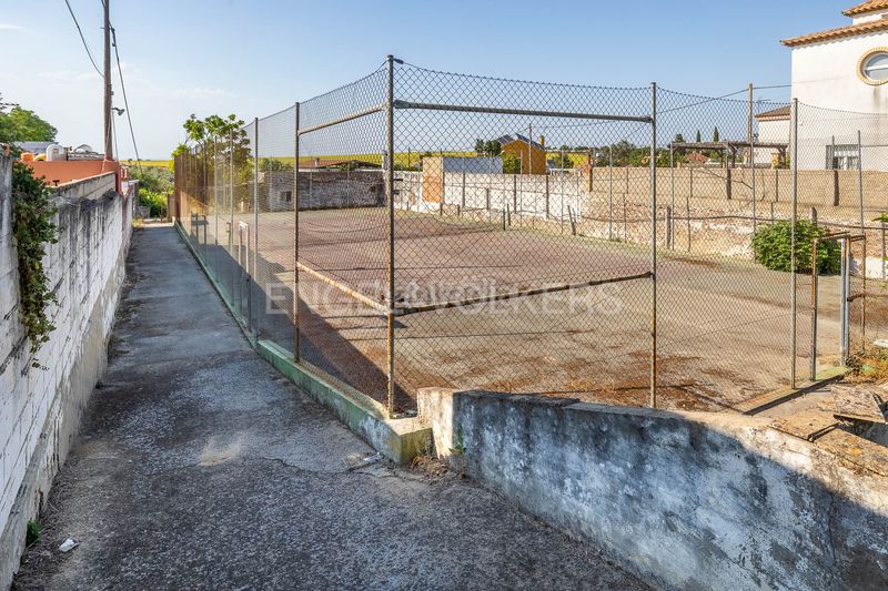 Foto 1e967684-4987-4ce1-8a85-aa1256c31e4d. Casa amb calefacció piscina a Valencina de la Concepción