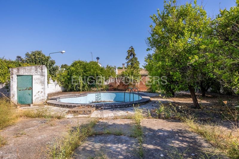 Foto 9137a5f0-4dd5-4681-87fb-39c54ddc1165. Casa amb calefacció piscina a Valencina de la Concepción