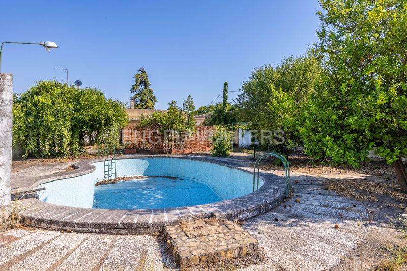Foto dd4fd713-cd48-4b0b-be9a-d8b166e0aeba. Casa amb calefacció piscina a Valencina de la Concepción