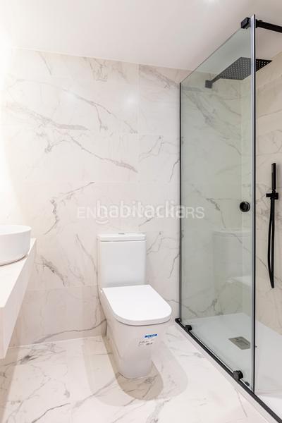 Foto b13bceb5-84b8-44d3-83d1-e13400784255. Apartamento piso reformado a estrenar en el corazón de triana en Sevilla