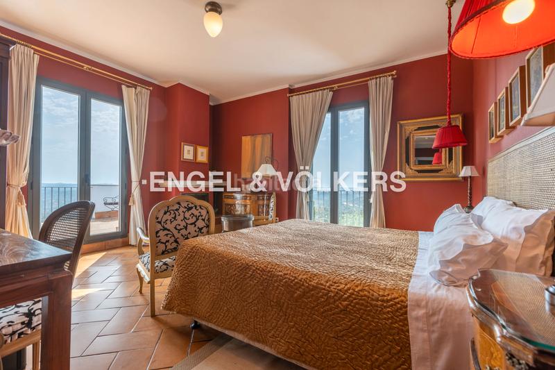 Foto 532e63de-692f-42af-93bb-9908844c2aa6. Casa inversión con alma casa única con potencial residencial y turístico. en Zufre