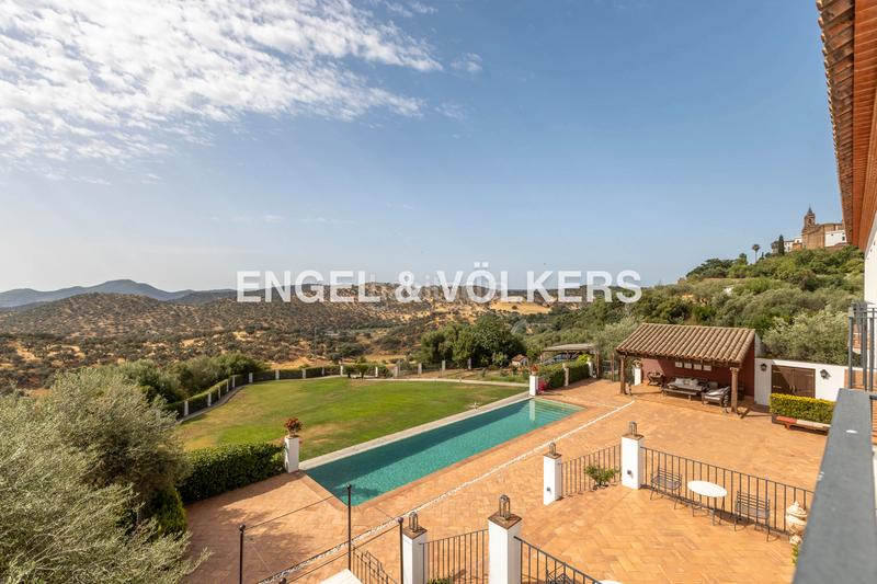 Foto a0d73f90-7dd8-412f-8eff-11e4cbf528cf. Casa inversión con alma casa única con potencial residencial y turístico. en Zufre
