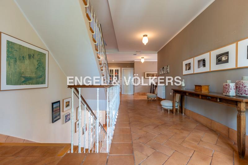 Foto b3dc3ae0-362f-4a86-9ce3-29ec4b40301d. Casa inversión con alma casa única con potencial residencial y turístico. en Zufre