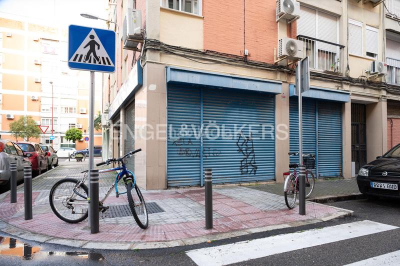 Foto 67ab0e33-34d0-4f55-ba48-d50a7684b66a. Pis amb calefacció a Triana Oeste Sevilla