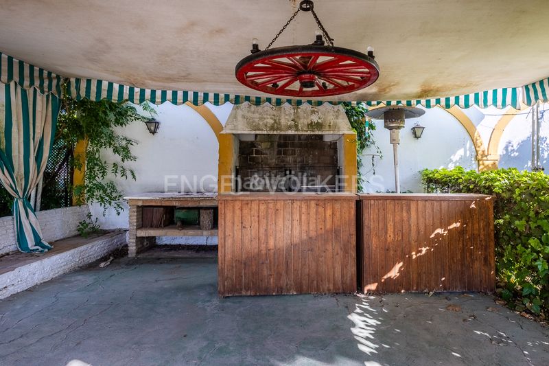 Foto 6a011b9f-9f38-4f98-9164-37c9326e24af. Casa amb calefacció piscina a Valencina de la Concepción