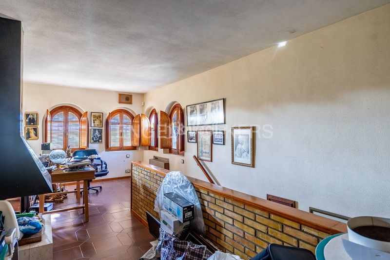 Foto 9193344c-6db6-43b6-8d3c-bcf366c85425. Casa amb calefacció piscina a Valencina de la Concepción