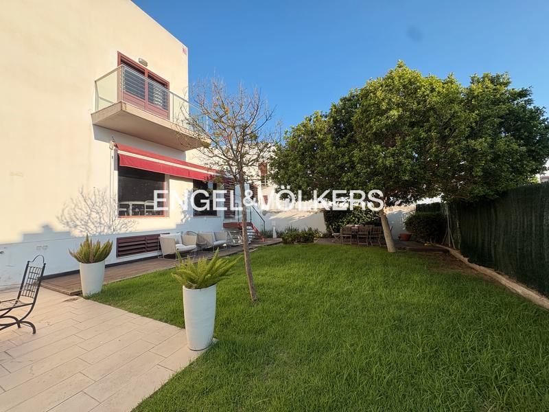 Foto 3153b19d-e820-41fd-b897-2a0344ed0197. Rent house with heating parking in Olivar de Quintos Montequinto