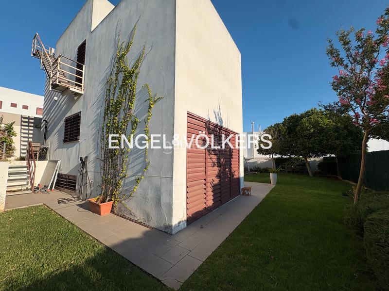 Foto a18561b0-df0f-486a-b1d8-5b76d387d33b. Rent house with heating parking in Olivar de Quintos Montequinto