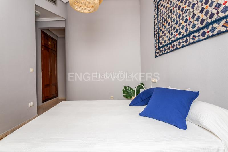Foto 139c1c68-aaa2-4f21-91df-3dff322eb602. Location appartement avec chauffage dans Santa Catalina Sevilla