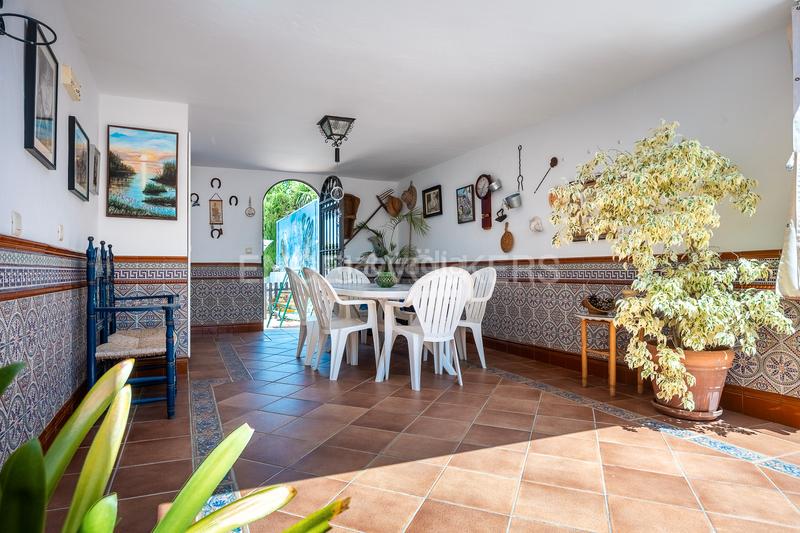 Foto 484c382f-245f-446e-9dae-4e019c79d386. Haus mit heizung in cerros de Montequinto Montequinto