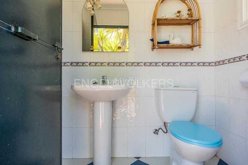 Foto f3c36373-d90b-4ab2-9046-40f2cdb306e0. Haus mit heizung in cerros de Montequinto Montequinto