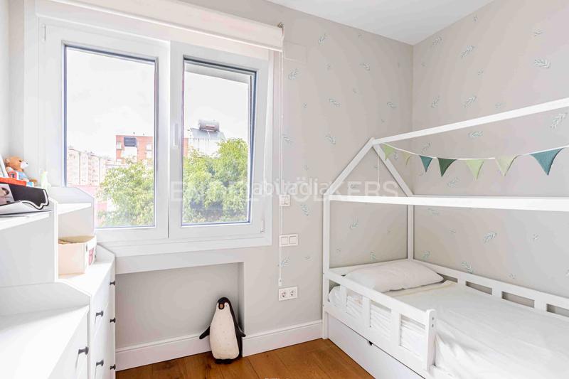 Foto 4e4a3912-a755-4459-9bc5-4e565066055b. Ático  de lujo totalmente reformado con terraza, garaje y trastero junto al parque de maría luisa y plaza de españa, en el porvenir en Sevilla