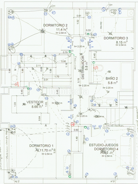 Foto 8813ff9a-9b95-43a3-be78-43922b9939f1. Ático  de lujo totalmente reformado con terraza, garaje y trastero junto al parque de maría luisa y plaza de españa, en el porvenir en Sevilla