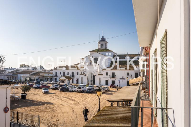 Foto 6e2eeab9-00be-4c04-b8e1-6aad982d1e30. Haus mit heizung in El Rocío Almonte