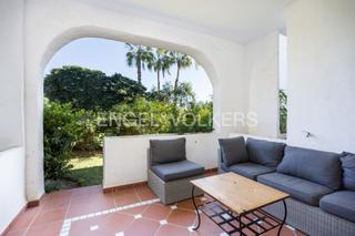 Apartament a Costa Ballena Golf. Exclusiva propiedad en primera línea de playa en costa ballena