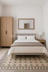Apartament a Alfalfa - Santa Cruz. Vive la sevilla auténtica gran piso con terraza y elementos orig