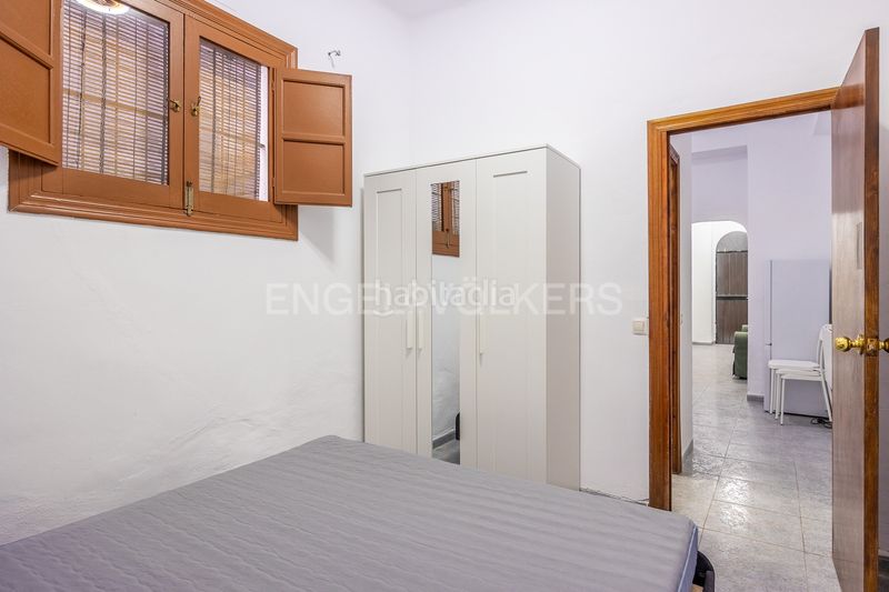 Foto 29ade22f-153a-4c32-9db7-b94ea5885d10. Casa adossada amb calefacció a Triana Este Sevilla