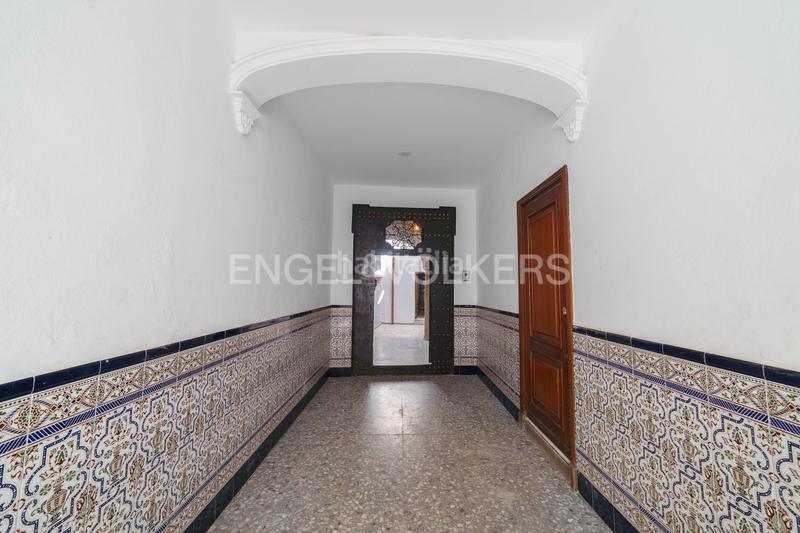 Foto ade1b390-0ee1-4795-972e-623b52d8ee39. Casa elegancia clásica en sanlúcar majestuosa casa histórica con patio privado en Sanlúcar de Barrameda