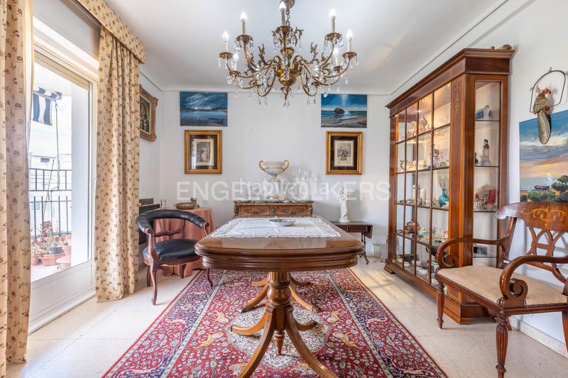 Foto 10394a46-c89c-49fb-8c69-39d6983ef7df. Apartament amb calefacció a Barrio del Nervión Sevilla