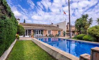 Casa a Bollullos de la Mitación. Finca única para quienes valoran lo excepcional