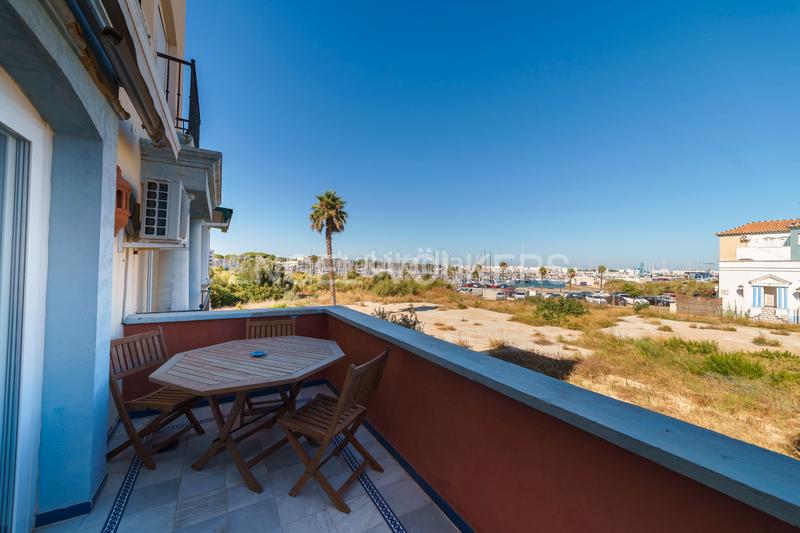 Foto 133c6074-e660-4828-b5c0-13afbddf51ba. Rent apartment with heating in Puerto Sherry Puerto de Santa María (El)