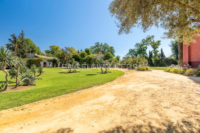 Foto ed21368a-8138-43fb-b5a7-fcd1199a253a. Casa amb calefacció aparcament piscina a Loreto Espartinas